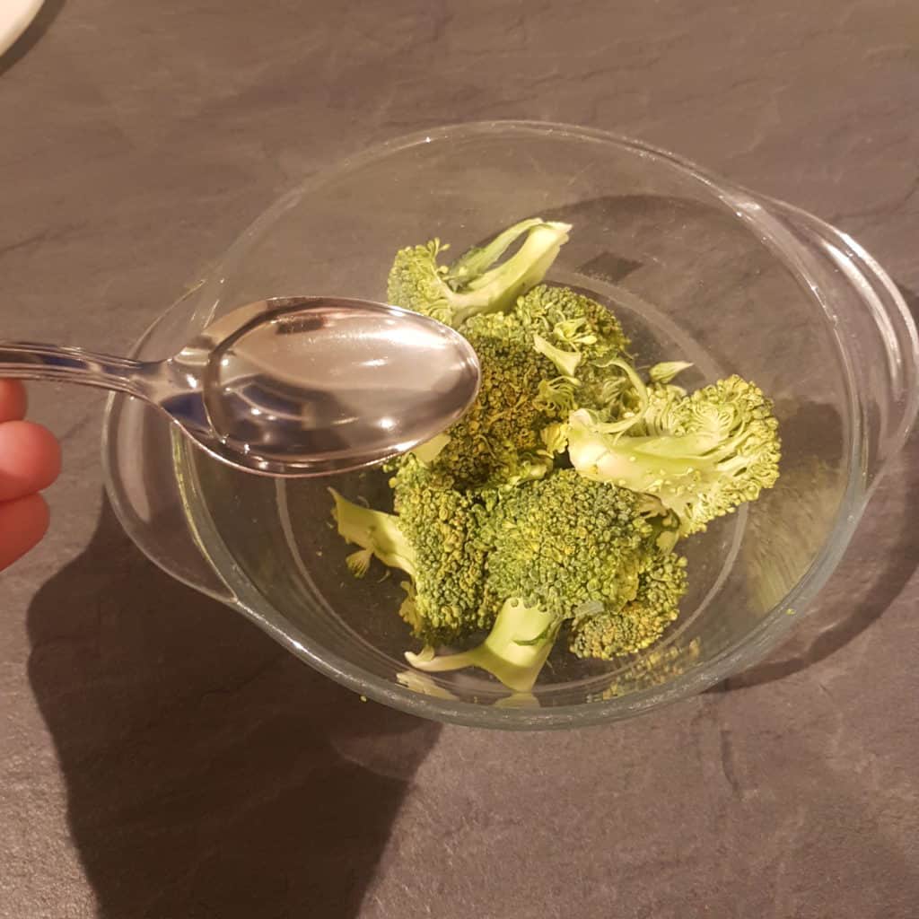 preparing steamed brocolli
